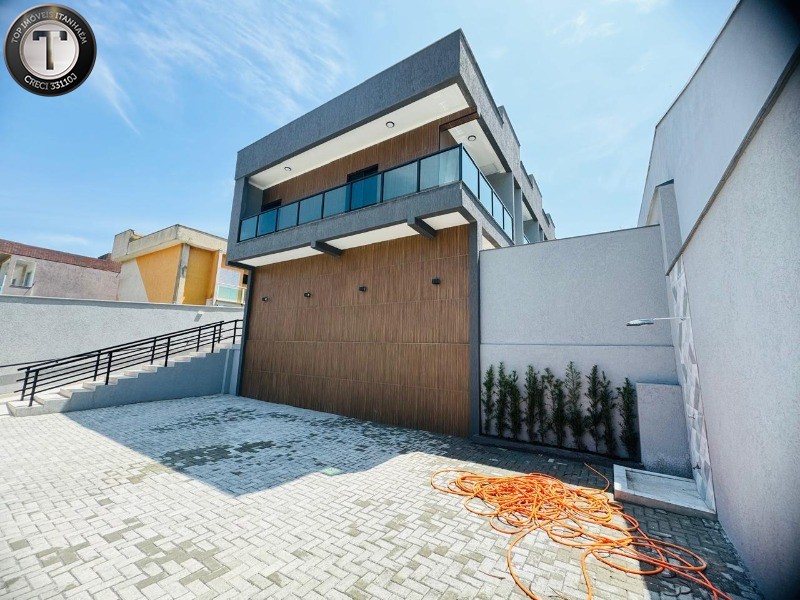 Casa à venda com 2 quartos, 89m² - Foto 2