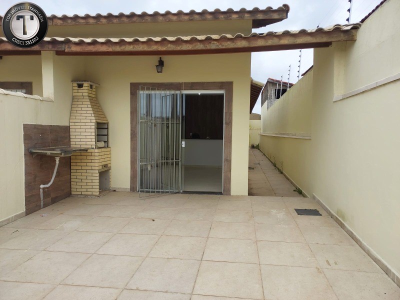 Casa à venda com 2 quartos, 64m² - Foto 4