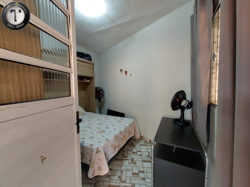 Casa à venda com 5 quartos, 150m² - Foto 16