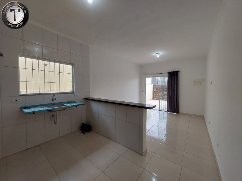 Casa à venda com 2 quartos, 64m² - Foto 17