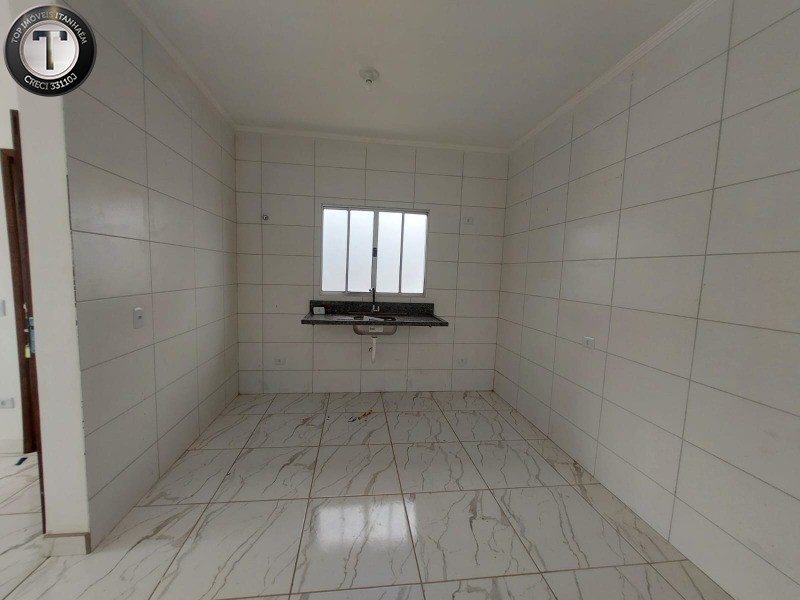 Casa à venda com 2 quartos, 78m² - Foto 17