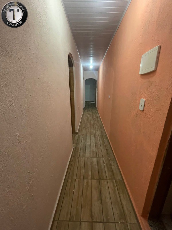 Casa à venda com 4 quartos, 199m² - Foto 11