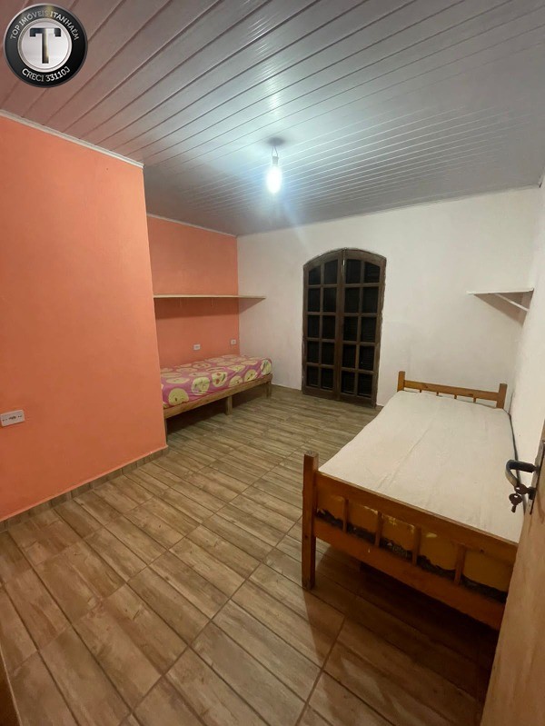 Casa à venda com 4 quartos, 199m² - Foto 15