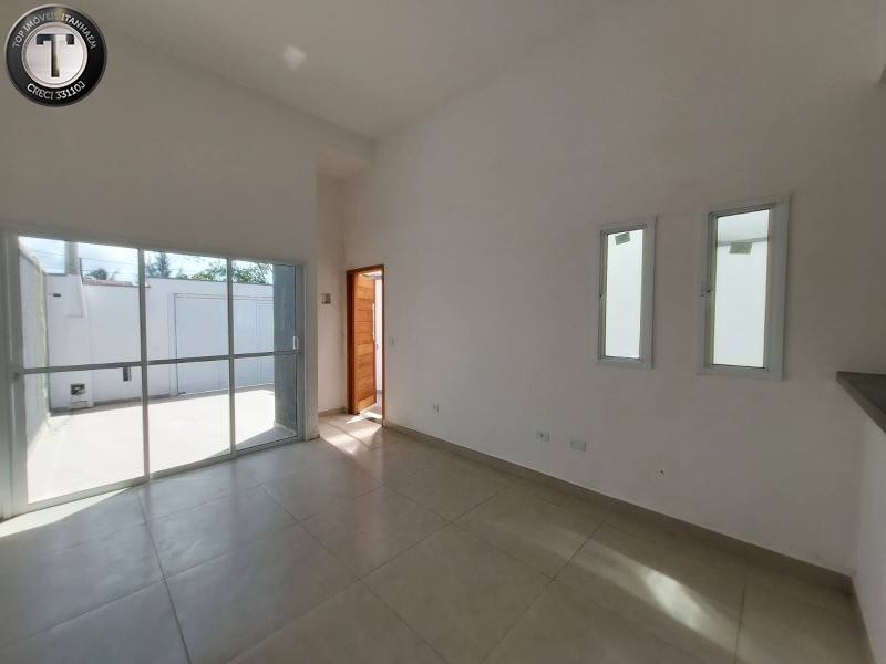 Casa à venda com 2 quartos, 69m² - Foto 14