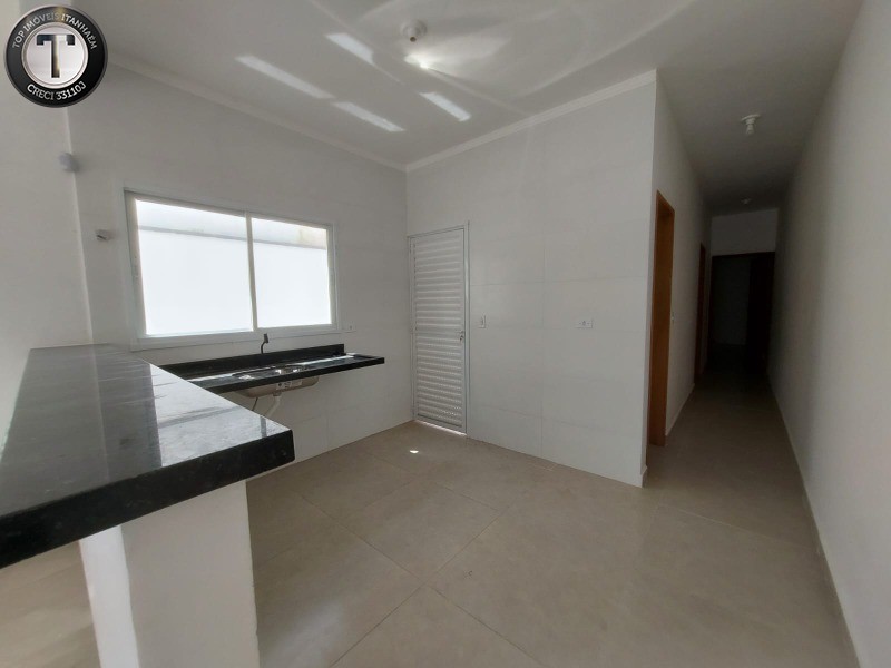 Casa à venda com 2 quartos, 69m² - Foto 17