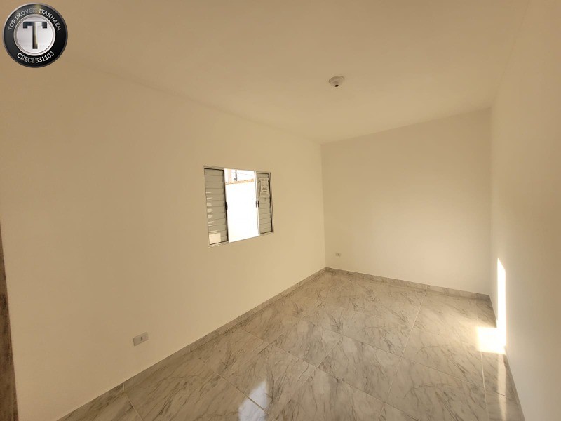 Casa à venda com 2 quartos, 50m² - Foto 14