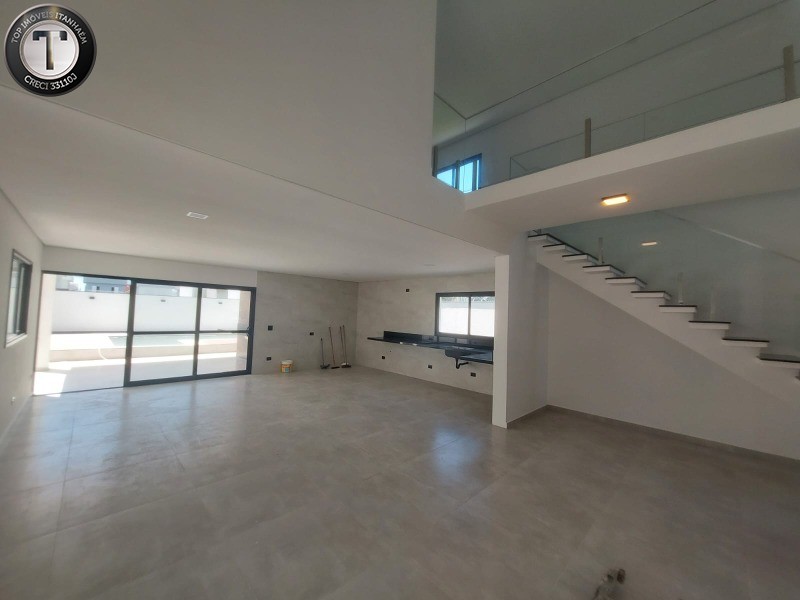 Casa à venda com 3 quartos, 138m² - Foto 16