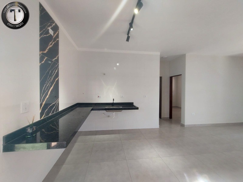 Casa à venda com 2 quartos, 105m² - Foto 19