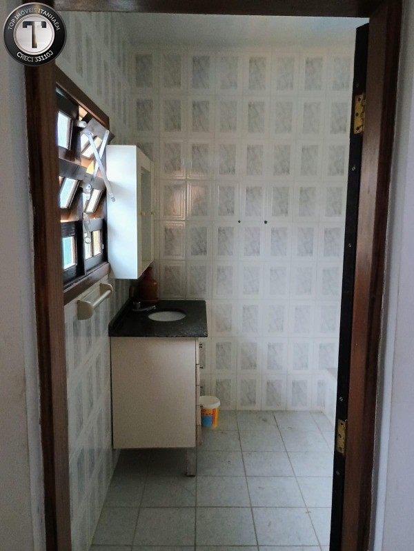 Casa para alugar com 9 quartos, 200m² - Foto 13