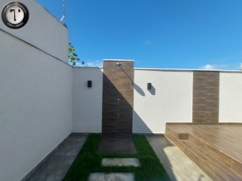 Casa à venda com 2 quartos, 105m² - Foto 4