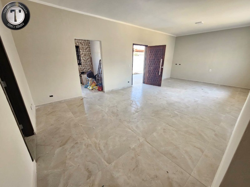 Casa à venda com 4 quartos, 200m² - Foto 20