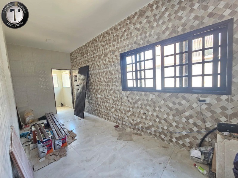 Casa à venda com 4 quartos, 200m² - Foto 21