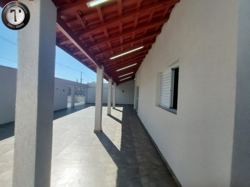 Casa à venda com 2 quartos, 105m² - Foto 13