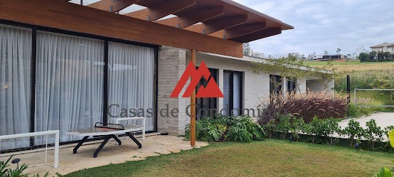 Casa à venda com 5 quartos, 2040m² - Foto 2