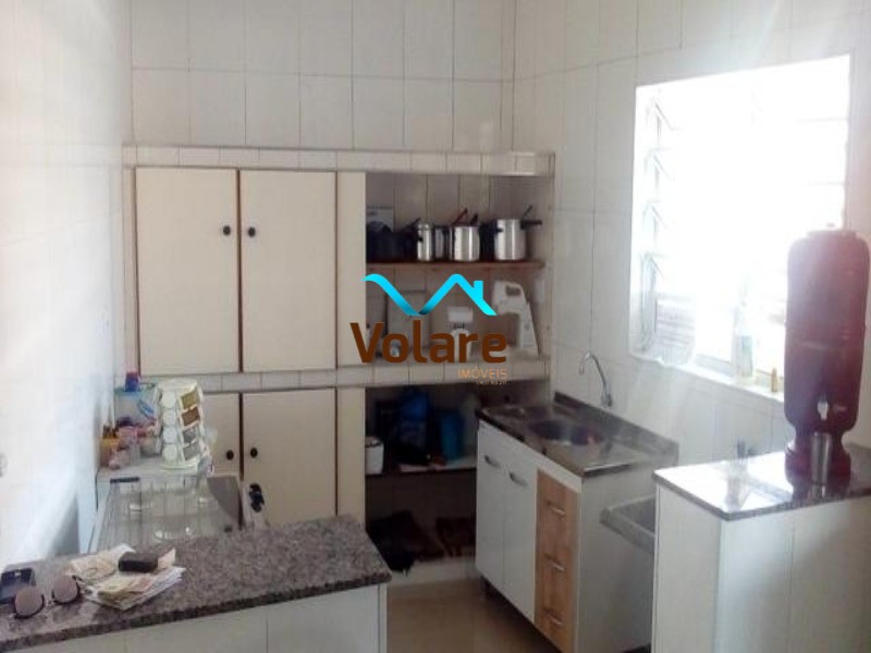 Casa à venda com 3 quartos, 168m² - Foto 8