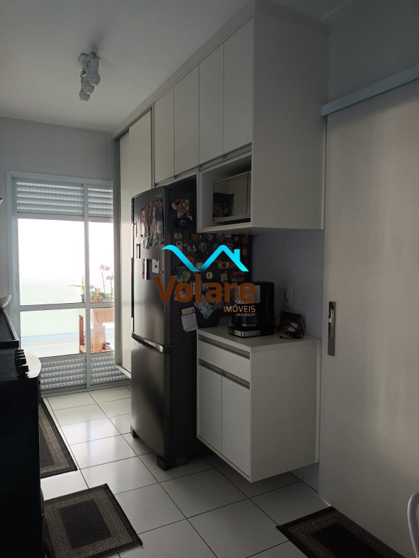 Apartamento à venda com 3 quartos, 170m² - Foto 11