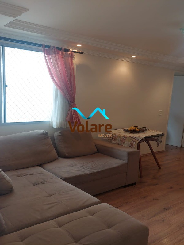 Apartamento à venda com 2 quartos, 42m² - Foto 2