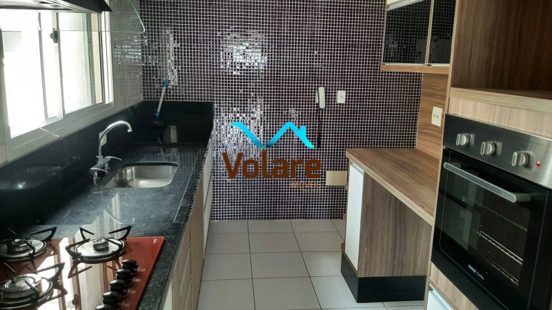 Apartamento à venda com 3 quartos, 134m² - Foto 2