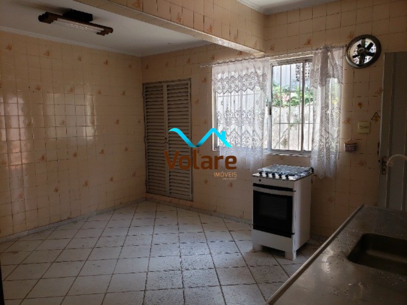 Casa à venda com 4 quartos, 318m² - Foto 14