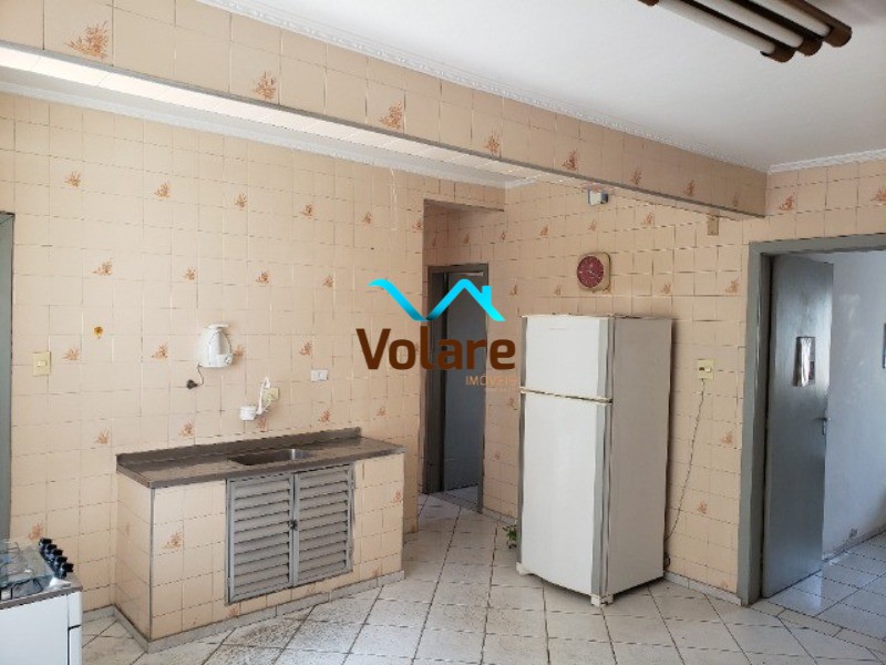 Casa à venda com 4 quartos, 318m² - Foto 13