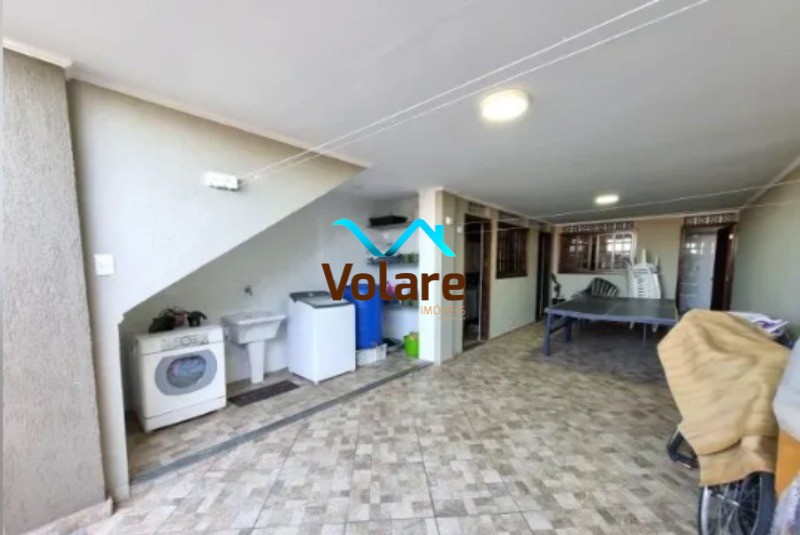 Casa à venda com 4 quartos, 200m² - Foto 18