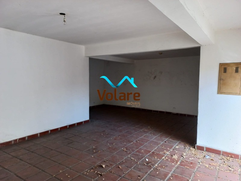 Casa à venda com 4 quartos, 300m² - Foto 15