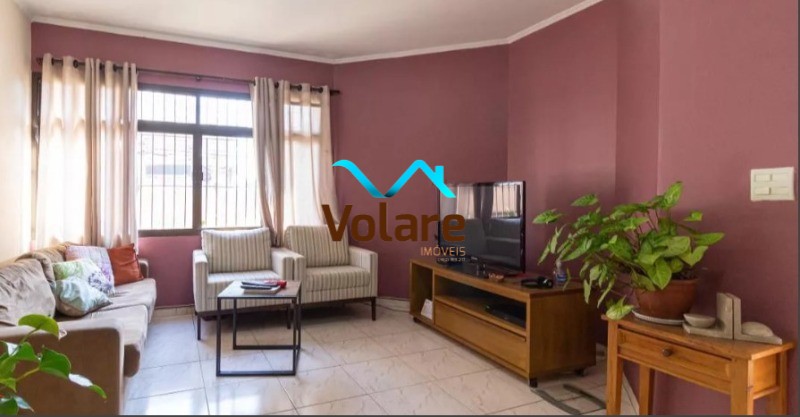 Casa à venda com 3 quartos, 300m² - Foto 1