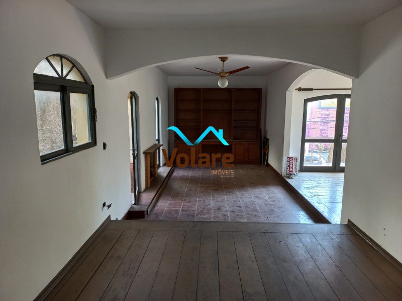 Casa à venda com 4 quartos, 300m² - Foto 5