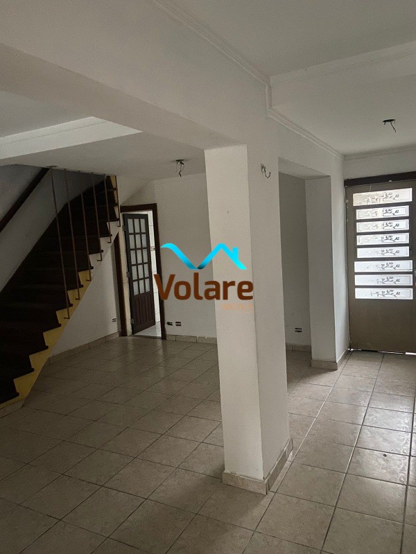 Casa à venda com 3 quartos, 130m² - Foto 2