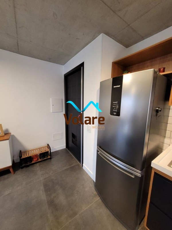 Apartamento à venda com 2 quartos, 70m² - Foto 17