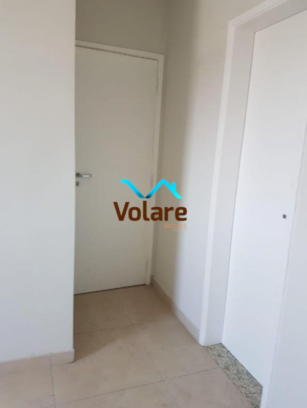 Apartamento à venda com 2 quartos, 67m² - Foto 3