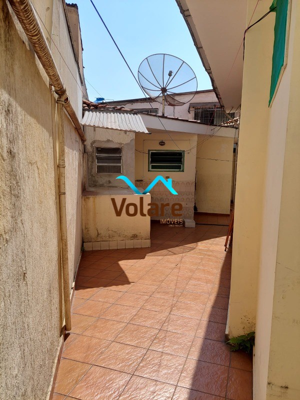 Casa à venda com 3 quartos, 123m² - Foto 13