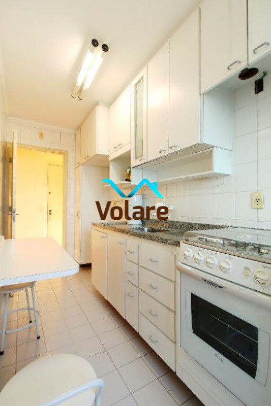 Apartamento à venda com 2 quartos, 66m² - Foto 11