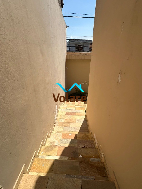 Casa à venda com 3 quartos, 330m² - Foto 32