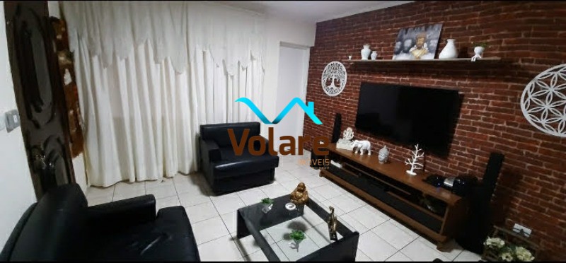 Casa à venda com 3 quartos, 265m² - Foto 1