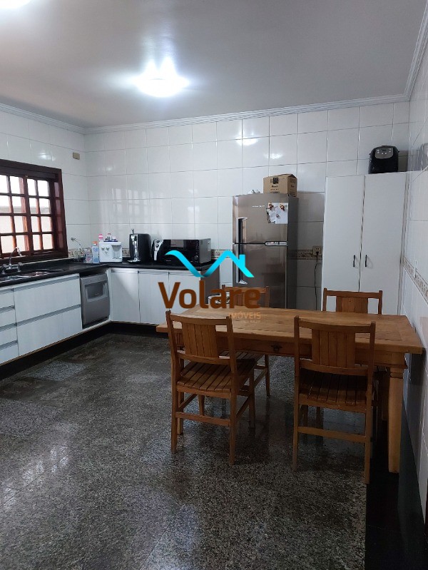 Casa à venda com 5 quartos, 302m² - Foto 42