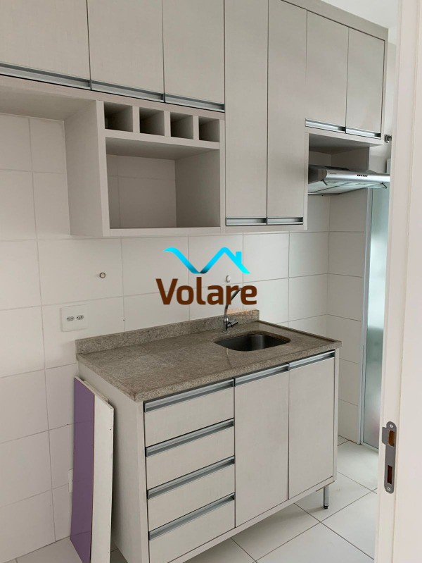 Apartamento à venda com 2 quartos, 67m² - Foto 5