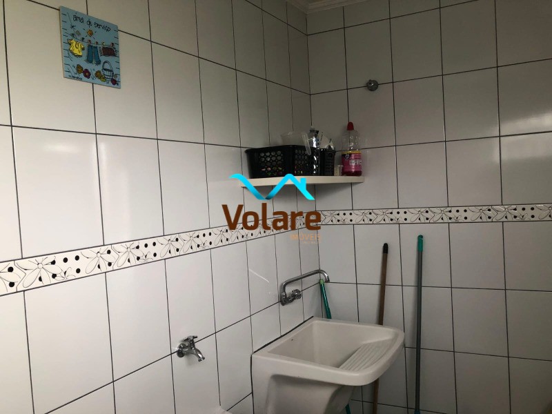 Casa à venda com 3 quartos, 200m² - Foto 13