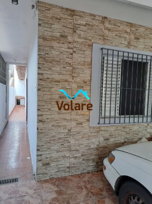 Casa à venda com 2 quartos, 120m² - Foto 1