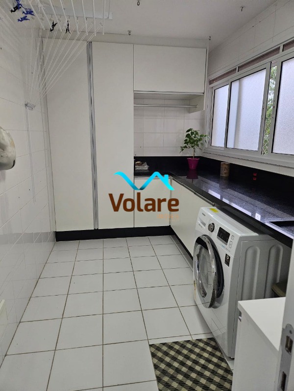 Apartamento à venda com 3 quartos, 158m² - Foto 18