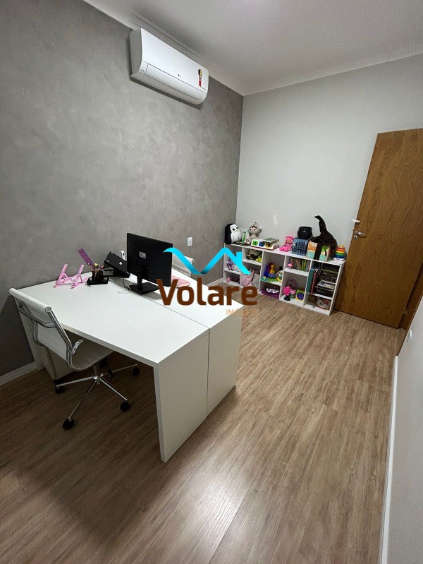 Casa à venda com 3 quartos, 210m² - Foto 18