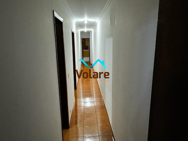 Casa à venda com 3 quartos, 168m² - Foto 3