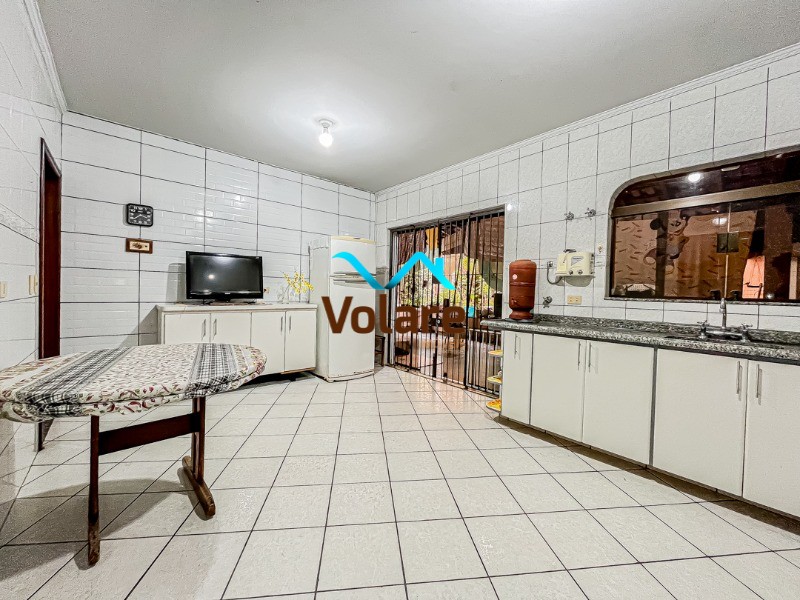 Casa à venda com 4 quartos, 245m² - Foto 26