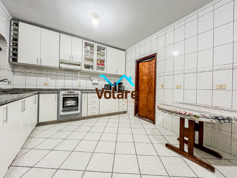 Casa à venda com 4 quartos, 245m² - Foto 24