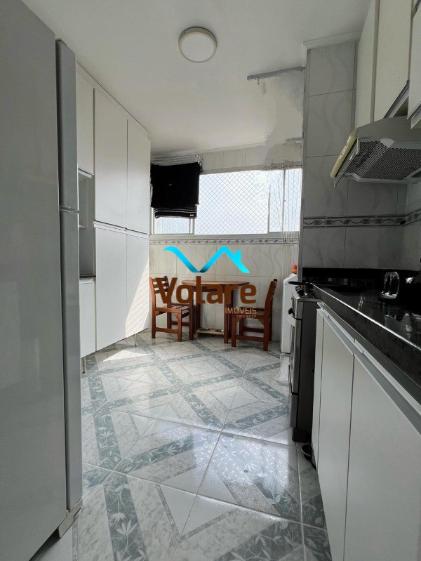 Apartamento à venda com 2 quartos, 64m² - Foto 9