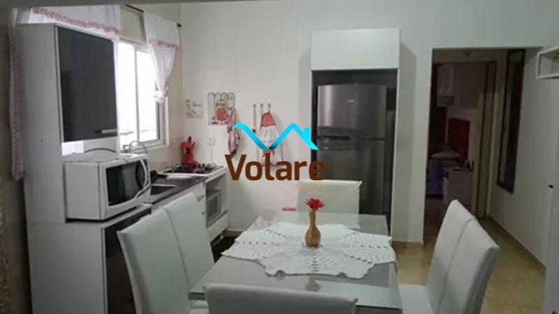 Casa à venda com 1 quarto, 70m² - Foto 3