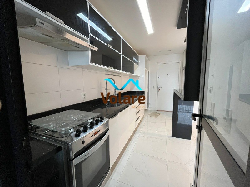 Apartamento à venda com 2 quartos, 63m² - Foto 4