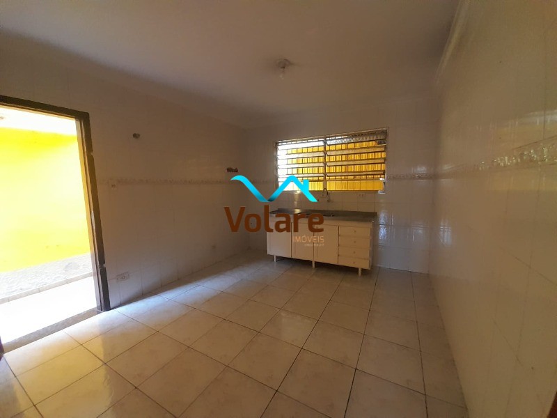 Casa à venda com 2 quartos, 156m² - Foto 14