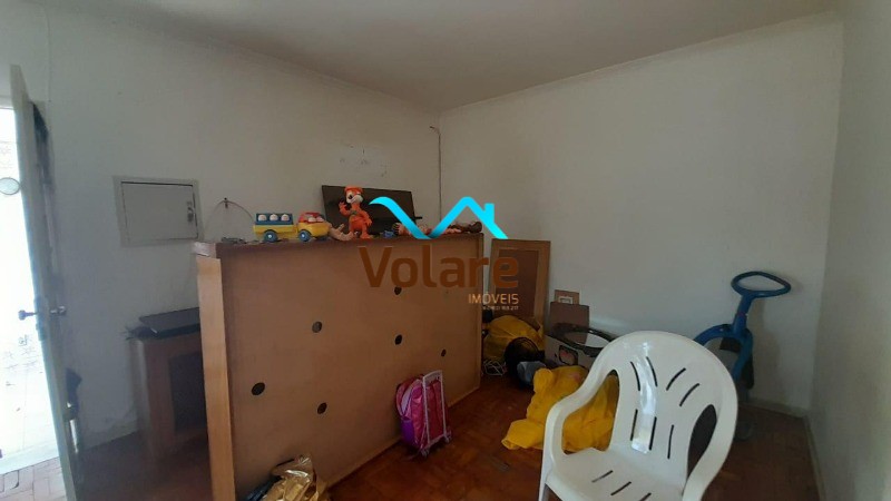 Casa à venda com 3 quartos, 217m² - Foto 5