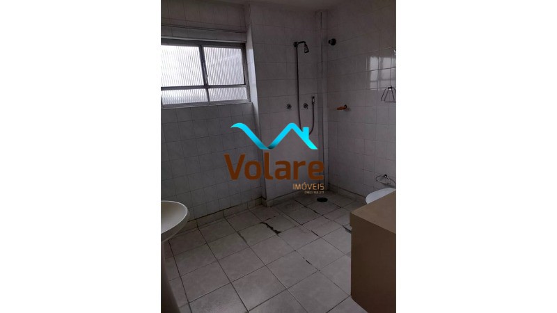 Apartamento à venda com 3 quartos, 262m² - Foto 18